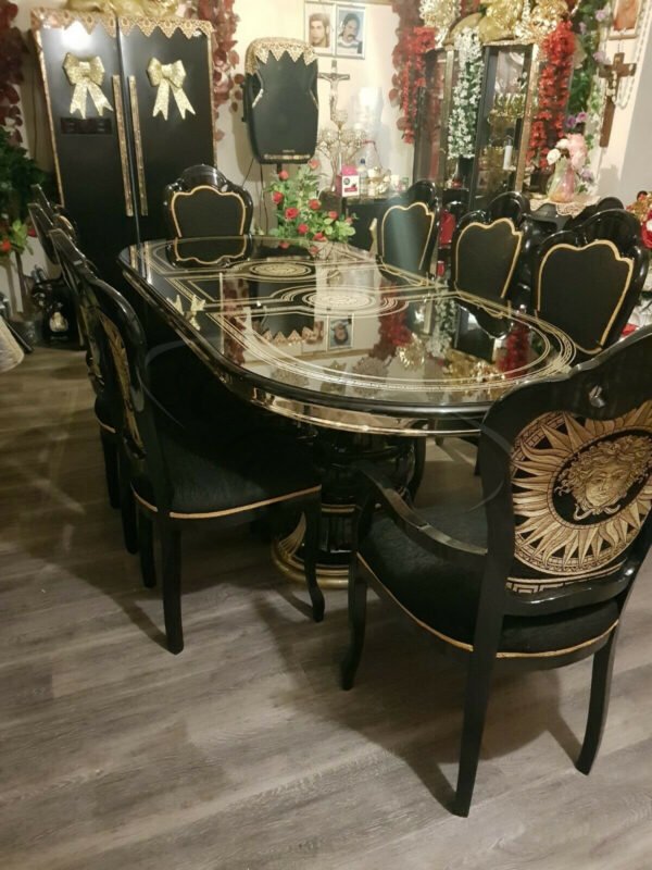 Italian High Gloss Extedning Dining Table with 6 Medusa Head Fabric Chairs